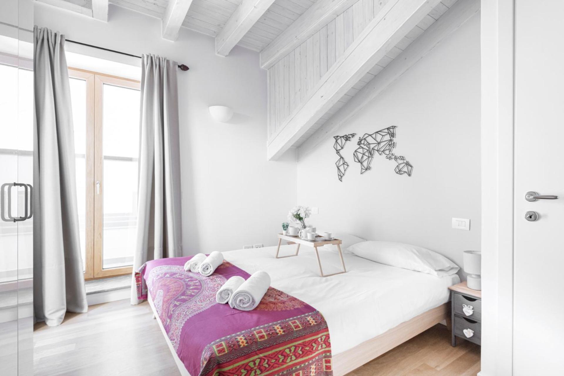 Easylife - Gioiello Con Ampio Balcone Panoramico In Porta Ticinese Milaan