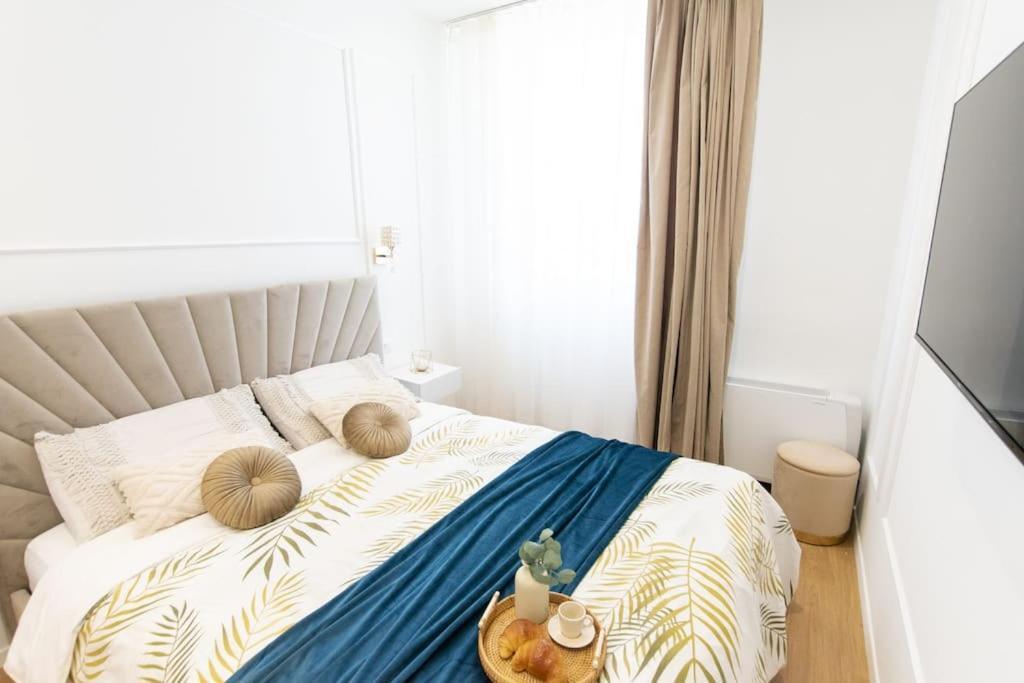 Apartment We - Prada Luxury *