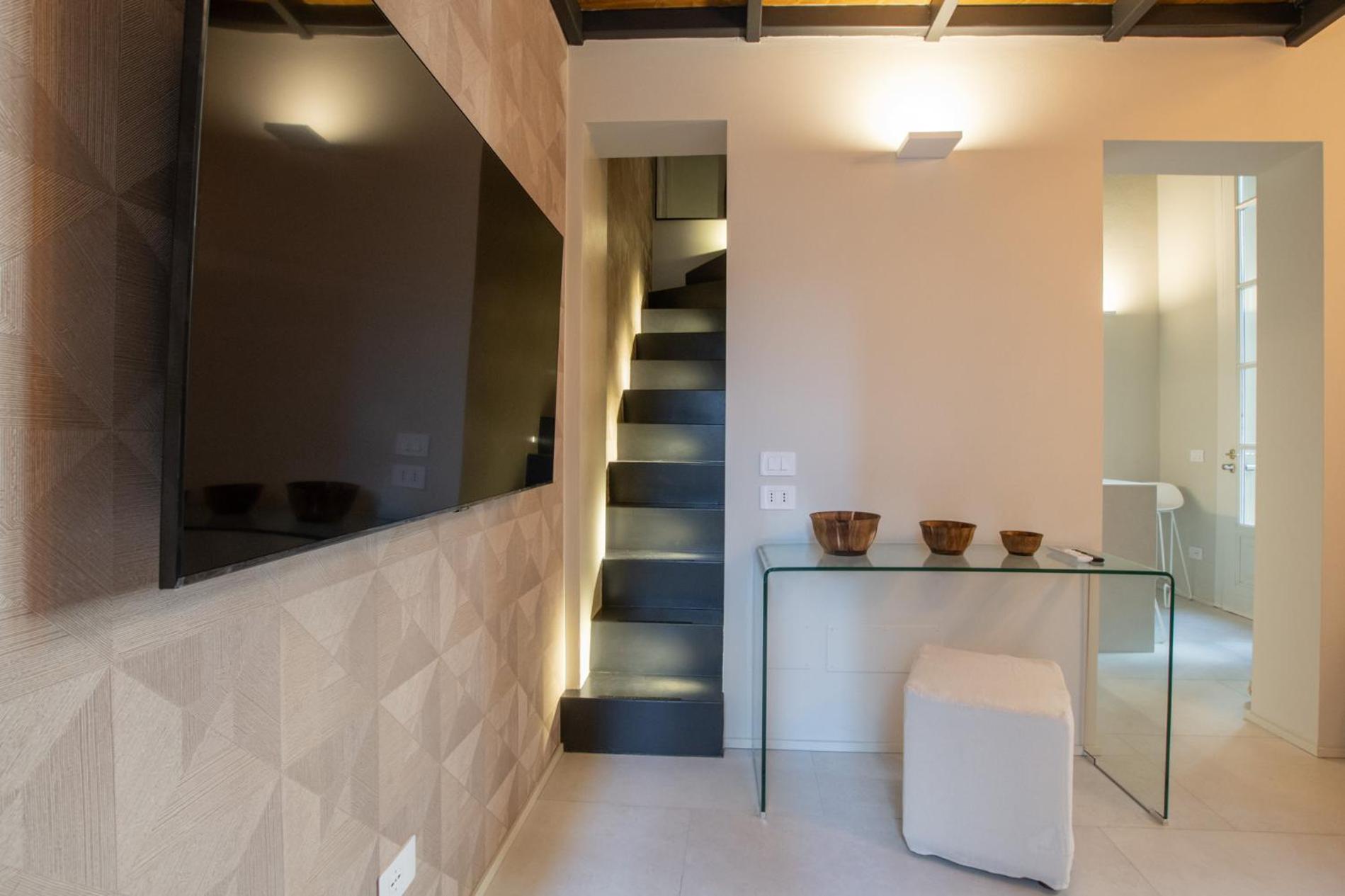 Via Cerva Luxury Apartment Milan