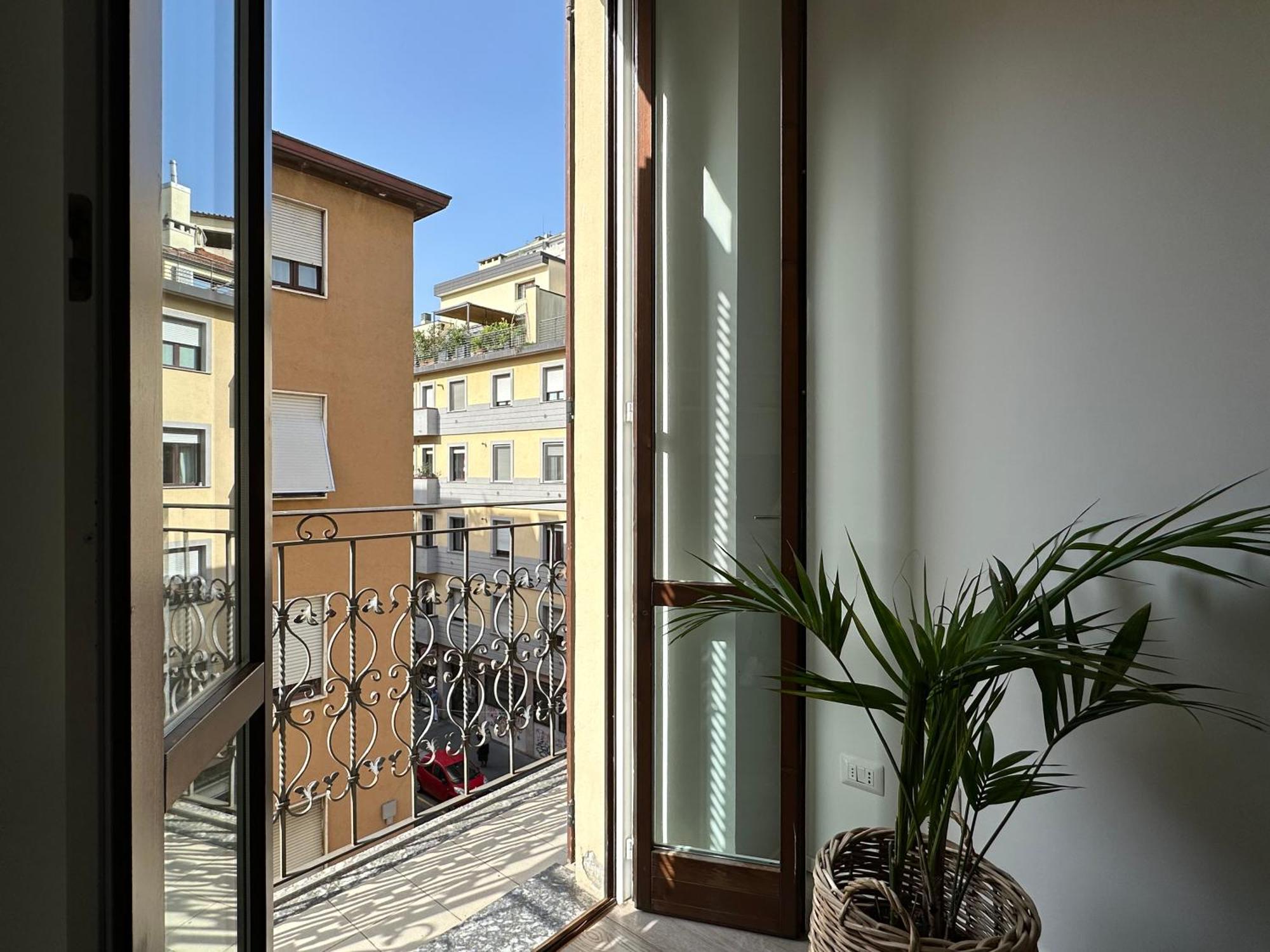 New Luxury Modern Flat In Center - Navigli/duomo * Milano