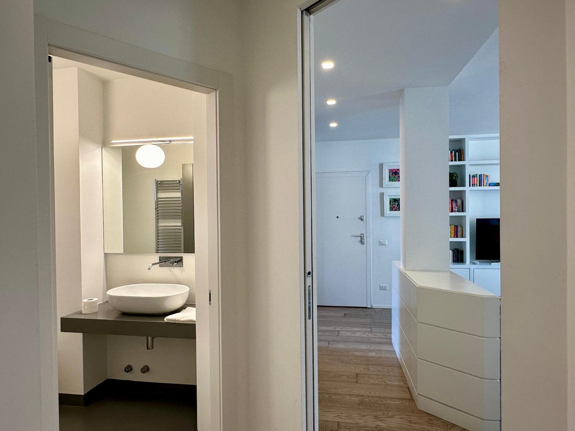 New Luxury Modern Flat In Center - Navigli/duomo Leilighet Milano