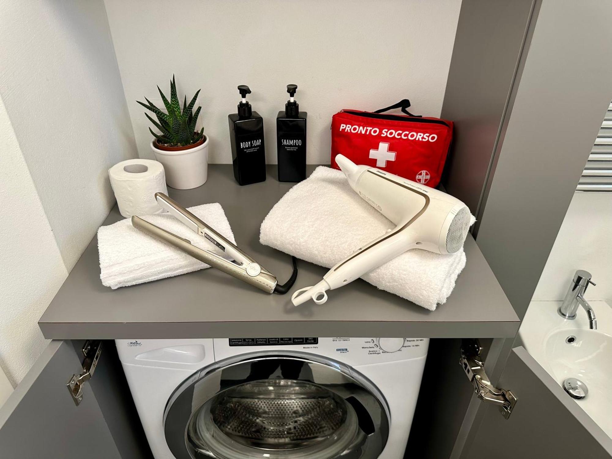 New Luxury Modern Flat In Center - Navigli/duomo