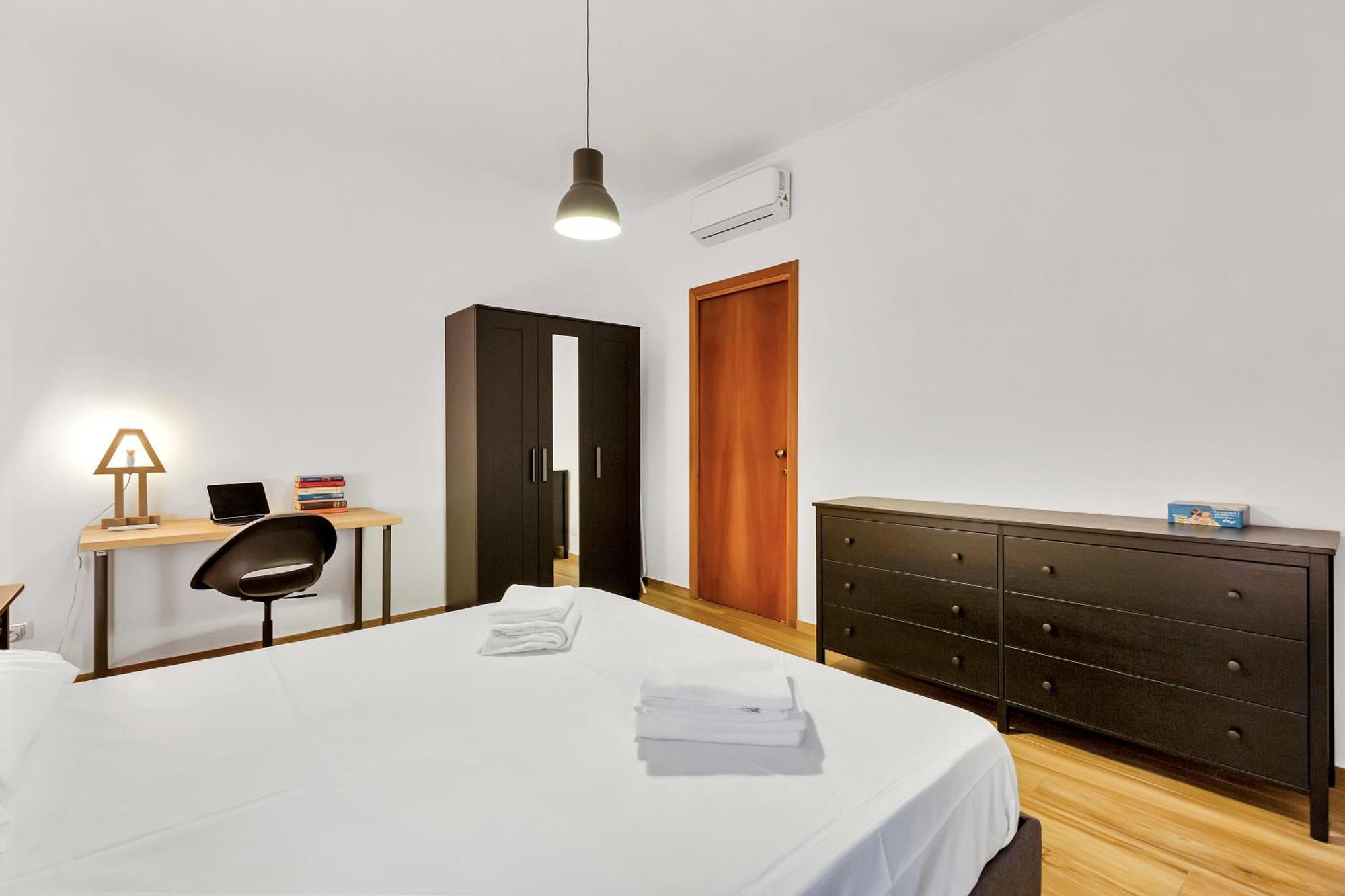 Apartment Sire Raul 3 - Affitti Brevi Italia Milan