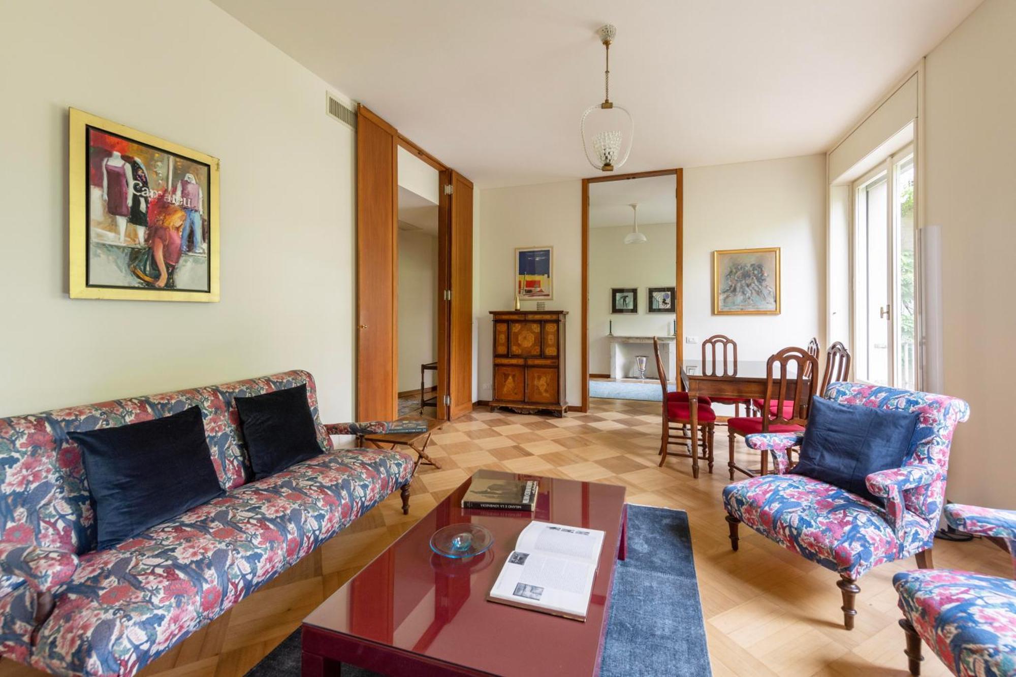 Classy Heritage Home, Center * Milano