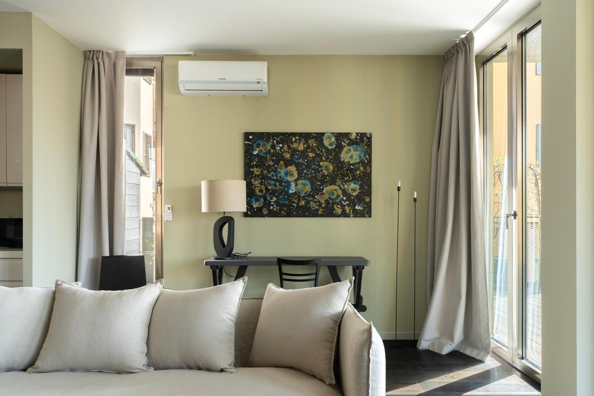 Apartment Santa Tecla Living Volturno 33 Mailand