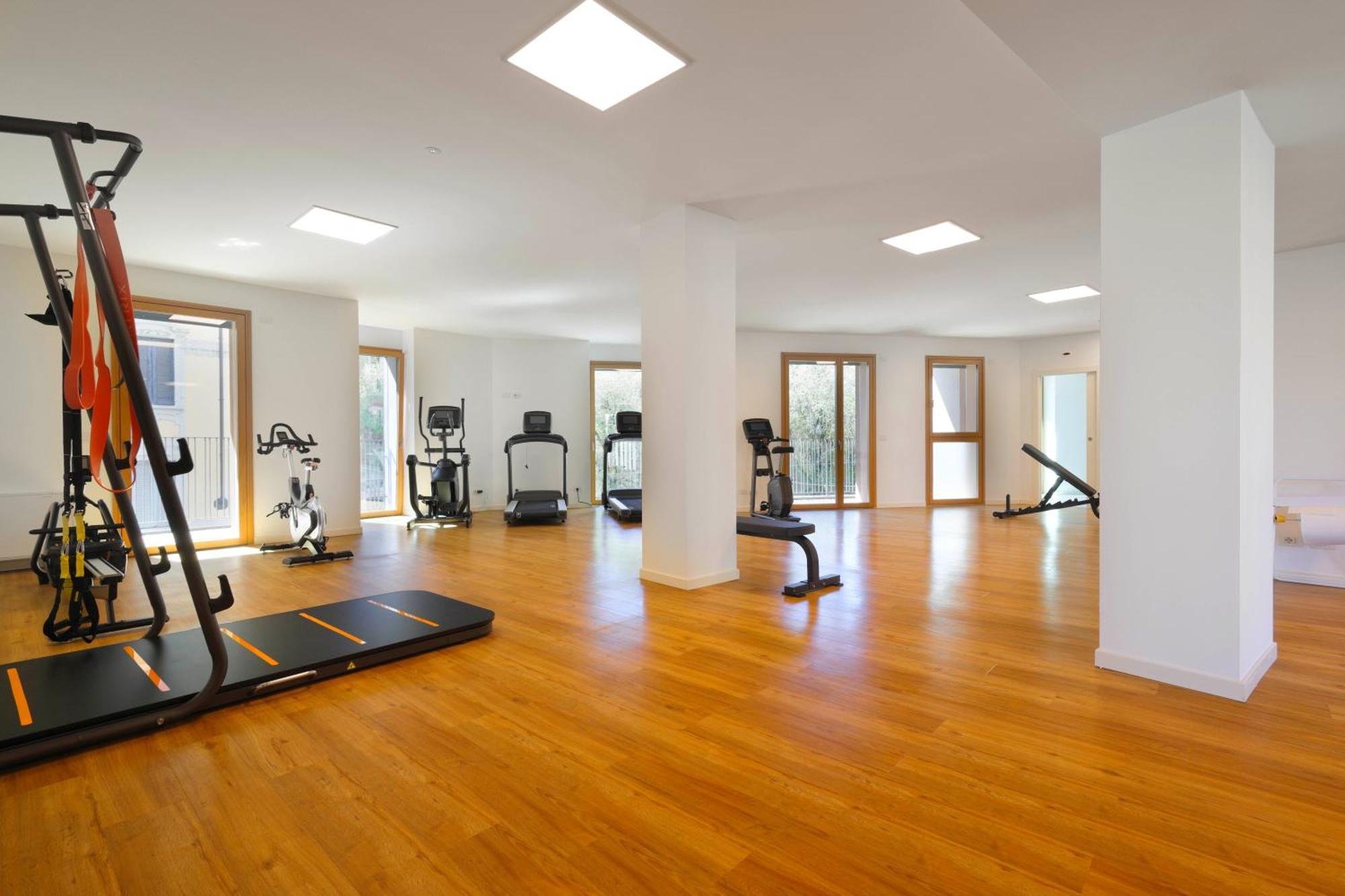 Luxury Con Terrazza, Palestra, Cowork & Box Privato