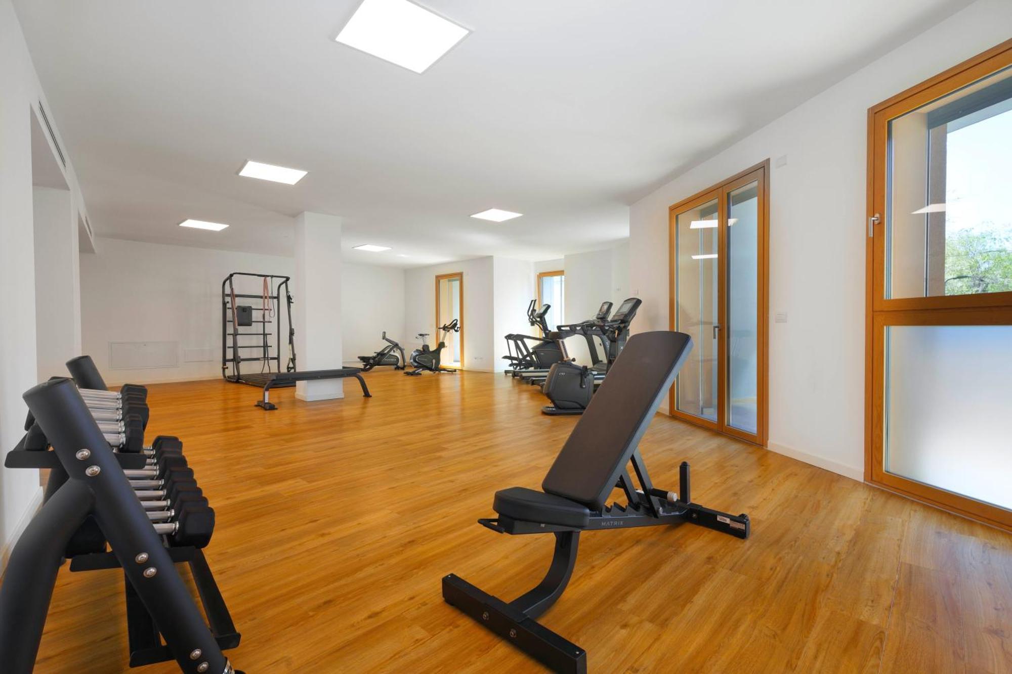 Holiday home Luxury Con Terrazza, Palestra, Cowork & Box Privato