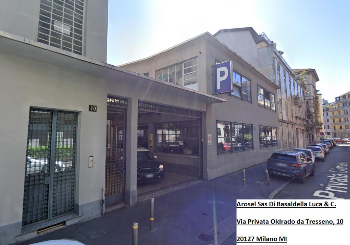 New Modern Flat 10 Minutes Walk From Station * Milan