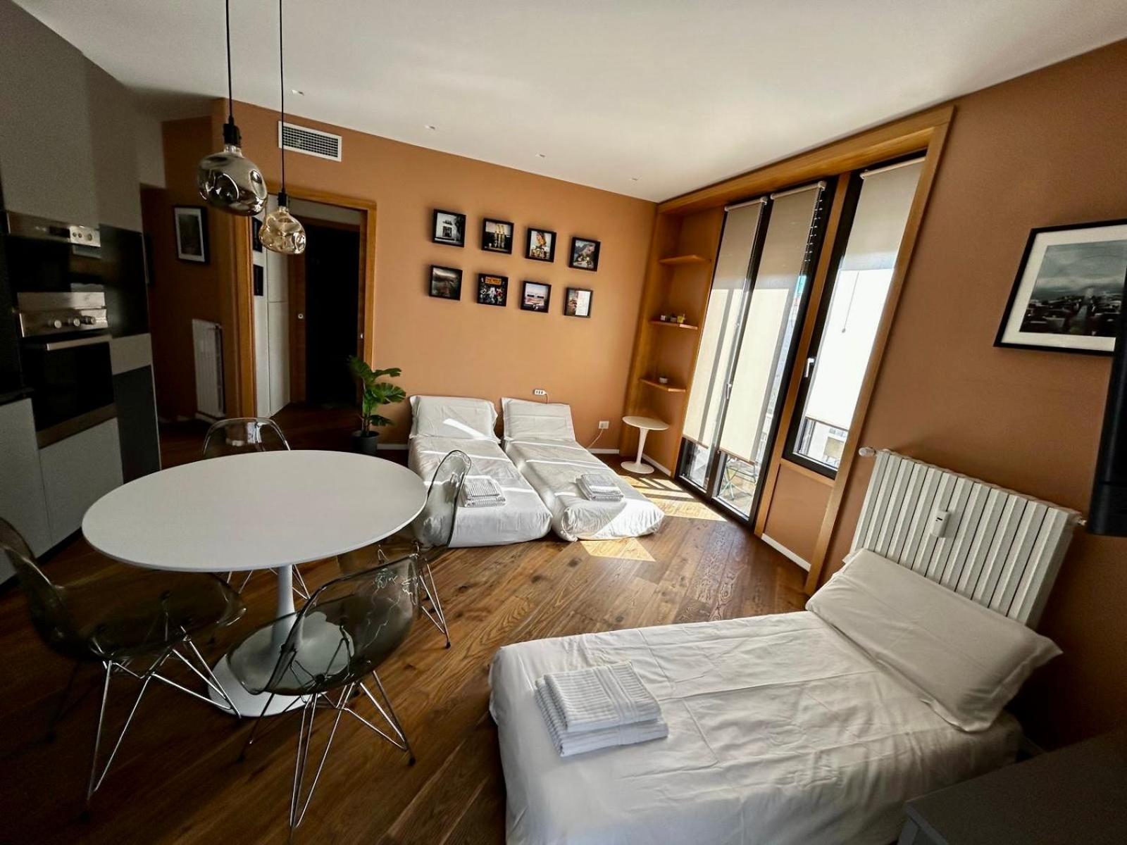 The Visionary - Navigli Area
