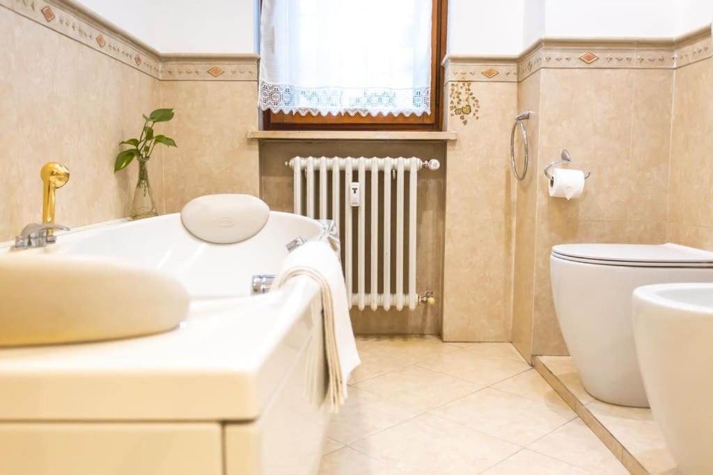 Ampia Oasi A Porta Venezia: Casa In Centro Lejlighed