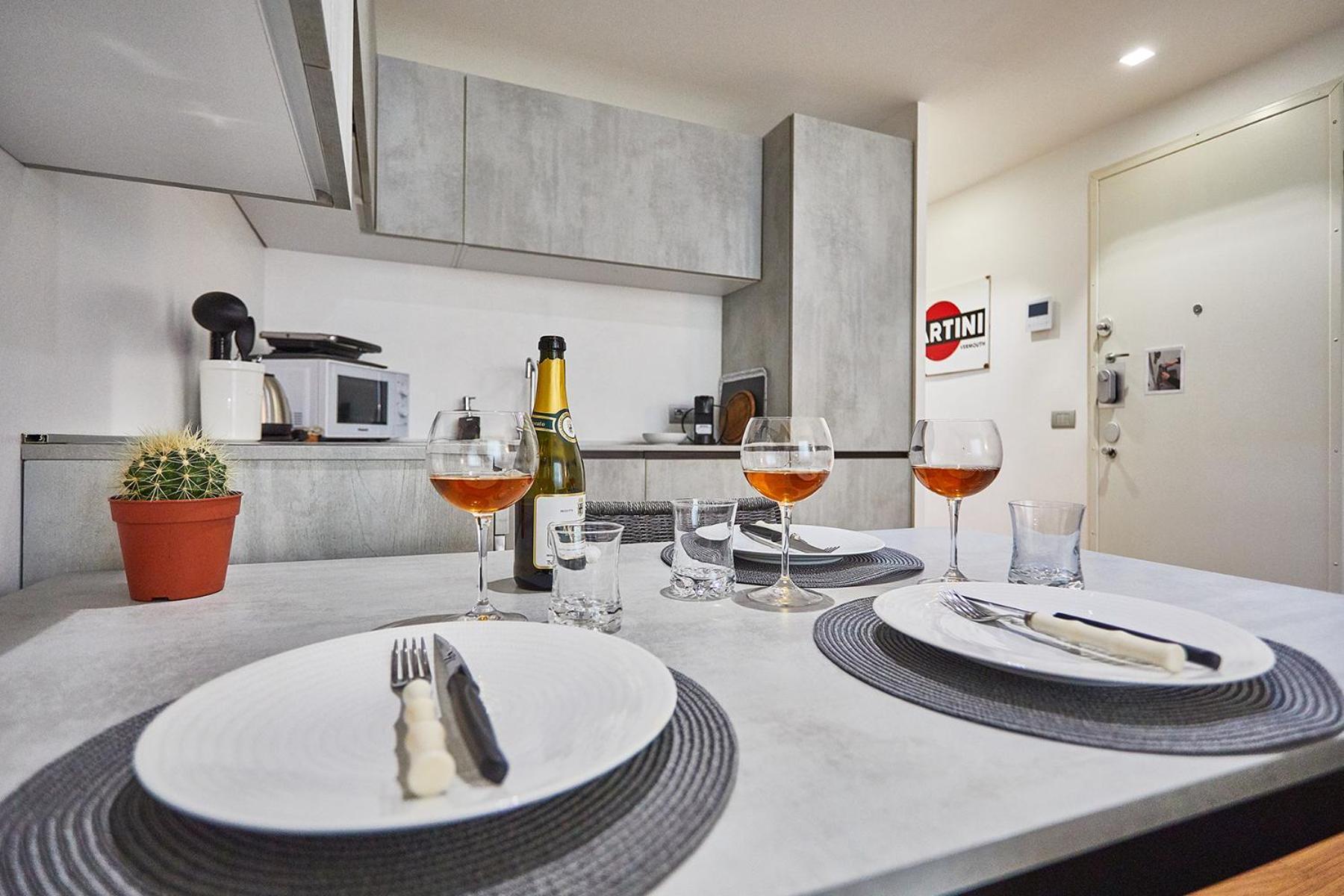 Moderno Trilocale Moscova Brera Milaan