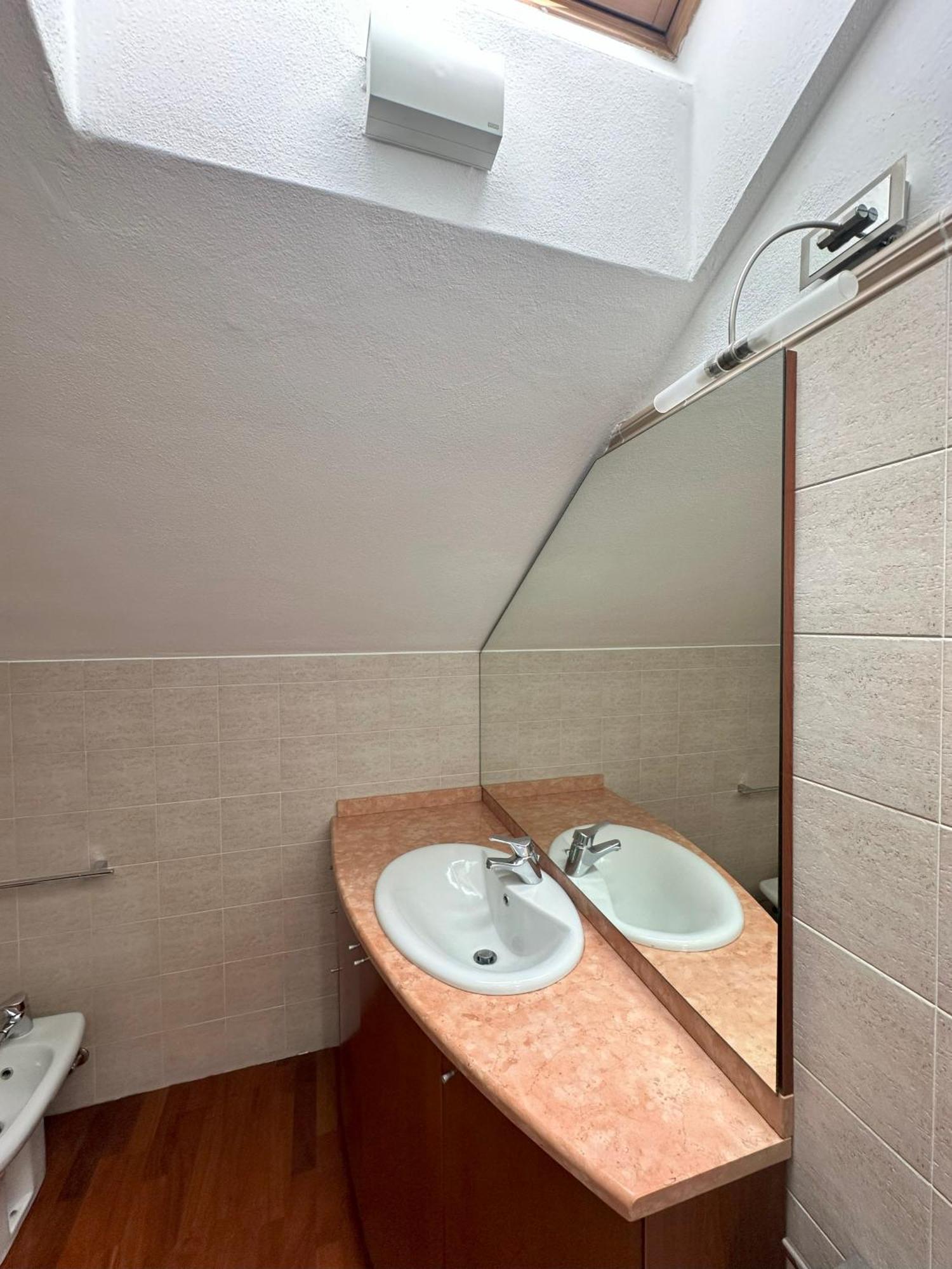 Con 2 Da Letto Navigli + Parcheggio Per 2 Auto Appartement *
