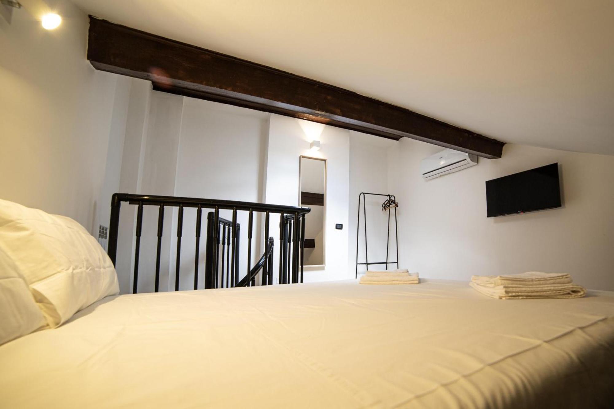 Casa Enea - Luxury House Navigli Milaan