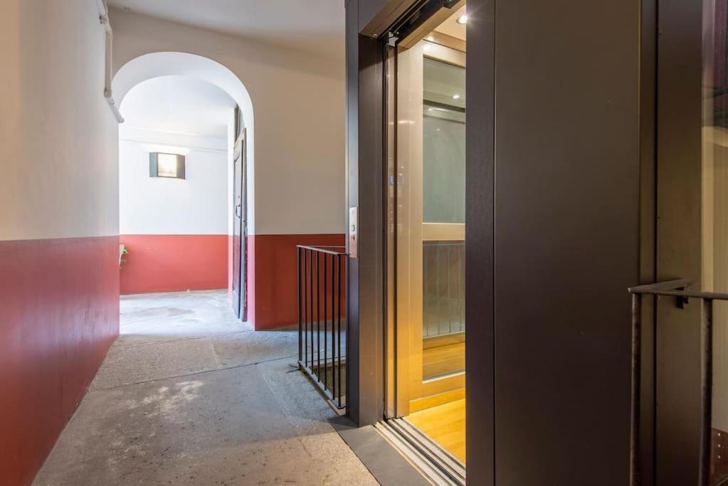 Appartamento Design A Porta Venezia - Le Di Daniela *