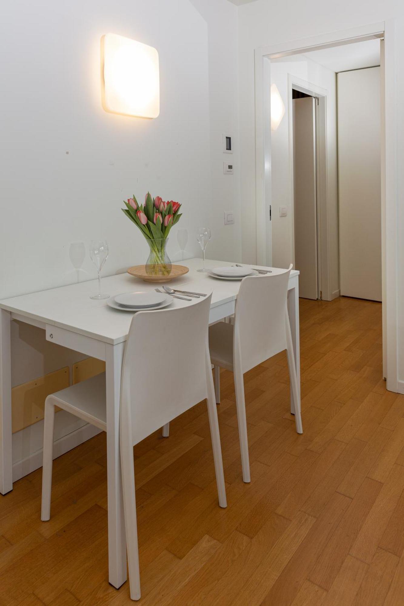 Gym And Pool Exclusive Apartment Milan