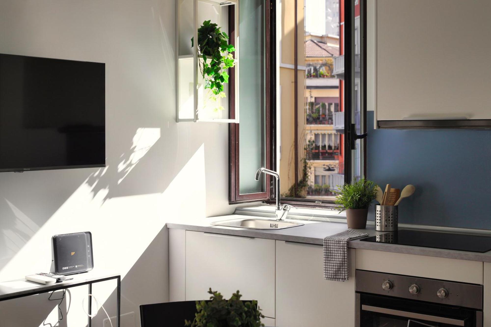 Appartamento Just Urban - Bright And Functional - Corso Genova Milano