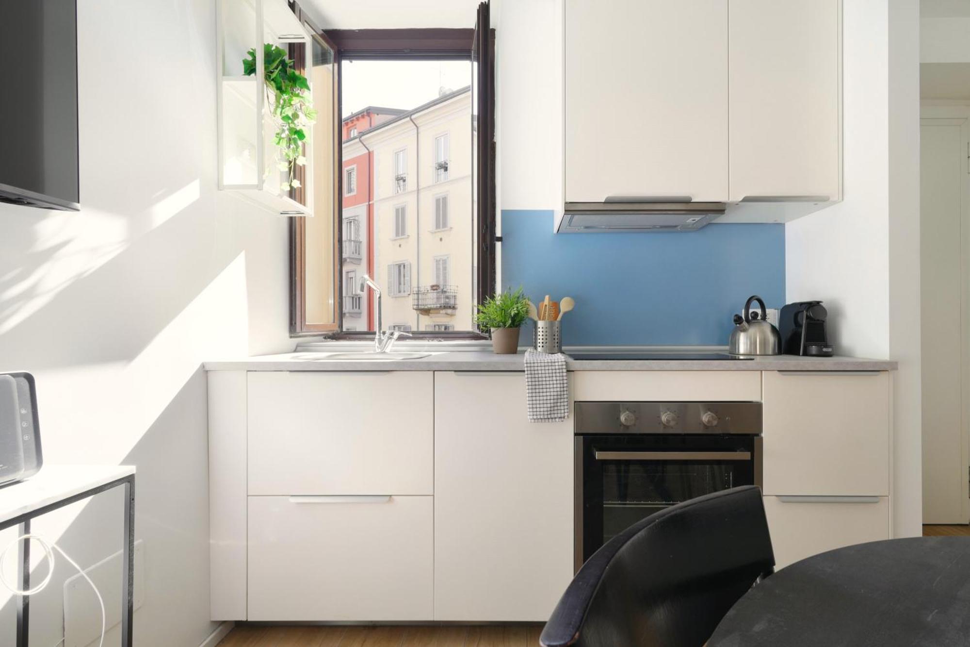 Appartamento Just Urban - Bright And Functional - Corso Genova *