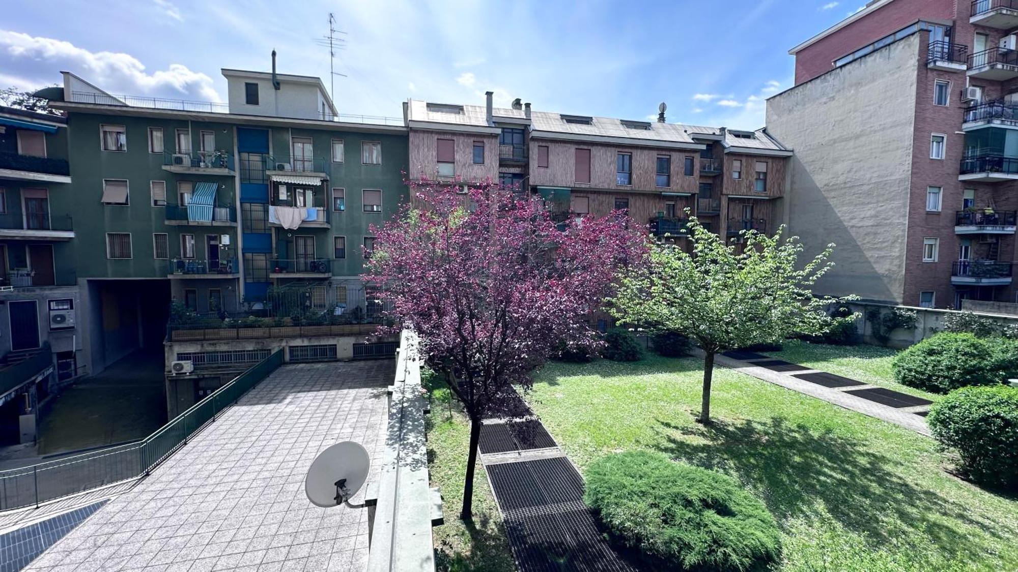 Apartment Atene House Mailand