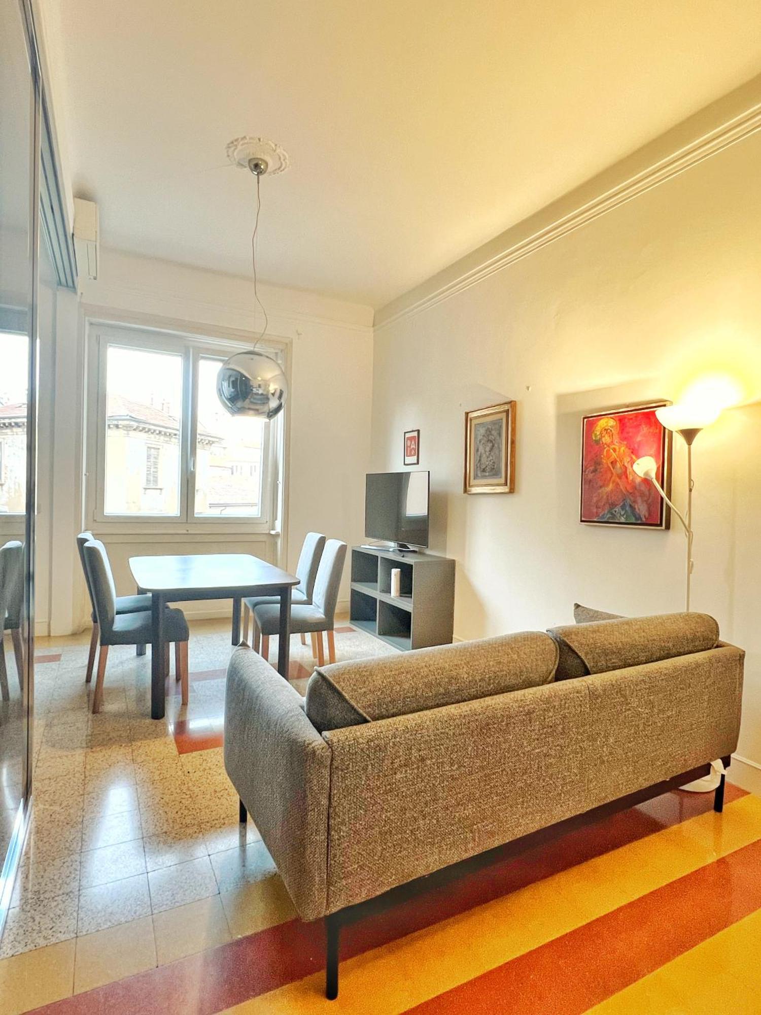 La Dolce Vita - Piazza Vetra Mailand