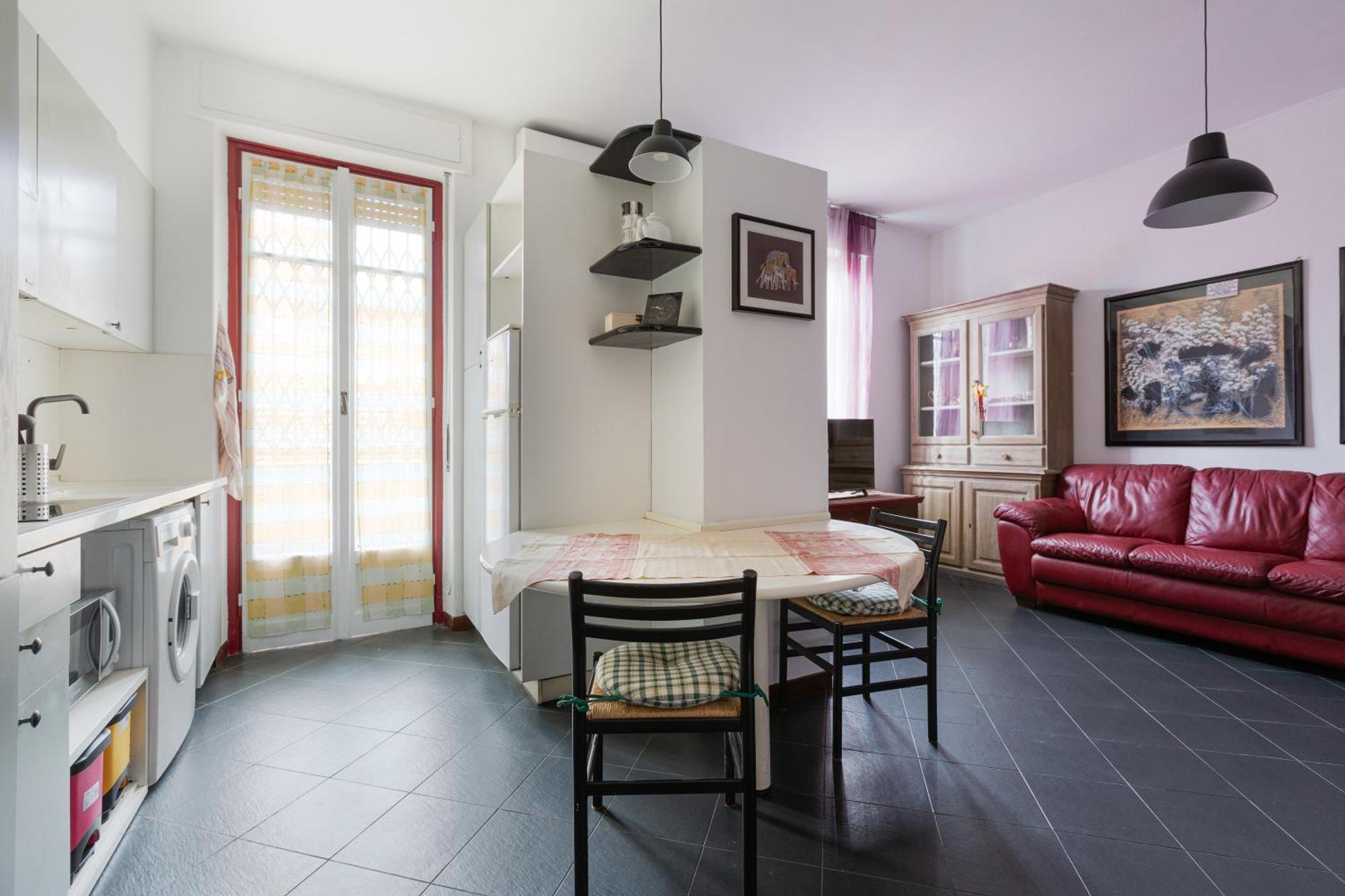 De Angeli M1 - Colorful With Balcony! * Milano