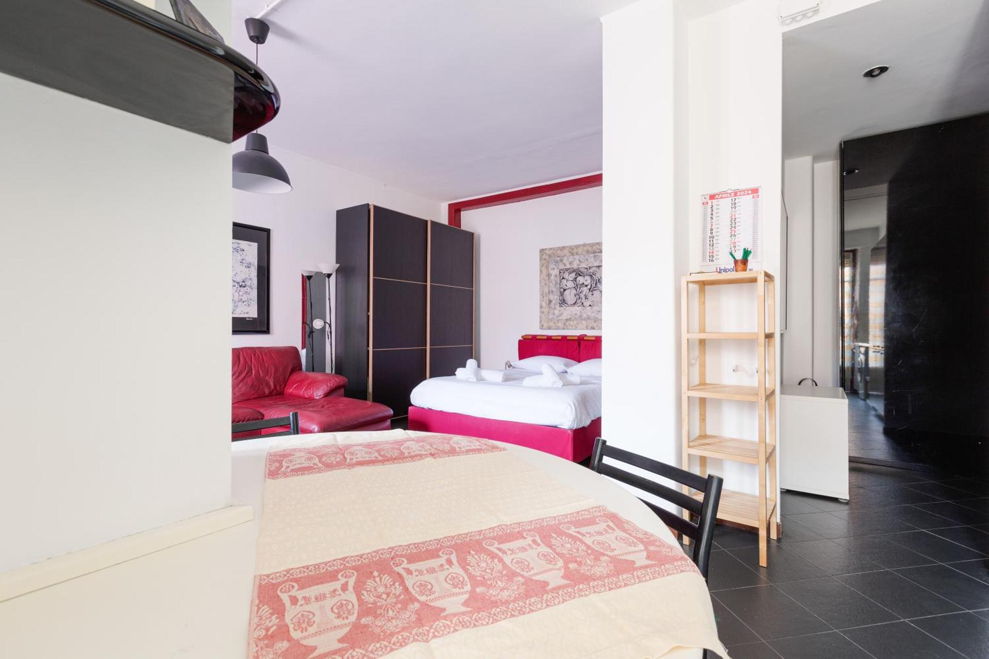 De Angeli M1 - Colorful With Balcony! Lejlighed *