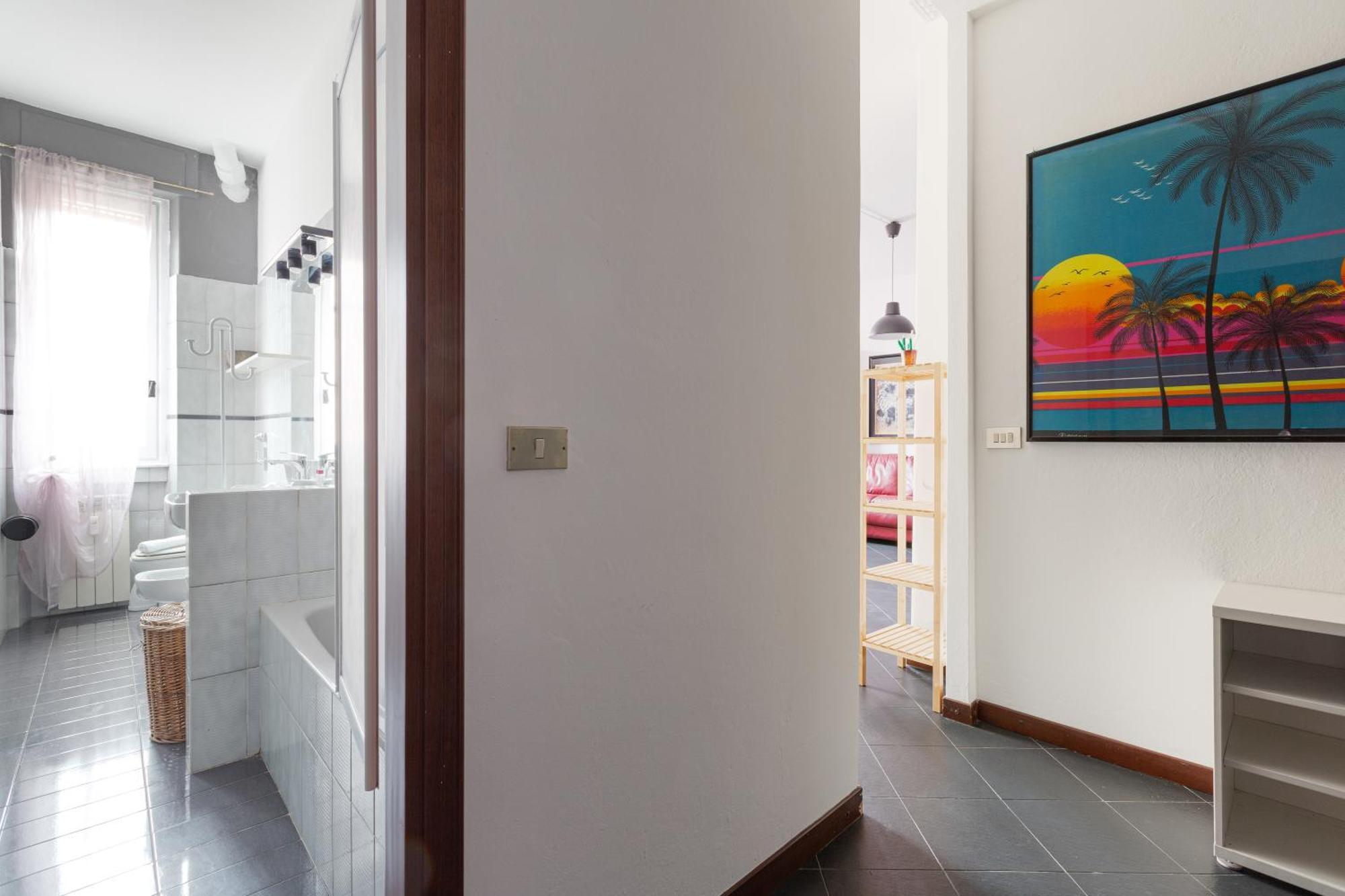 De Angeli M1 - Colorful With Balcony! * Milano