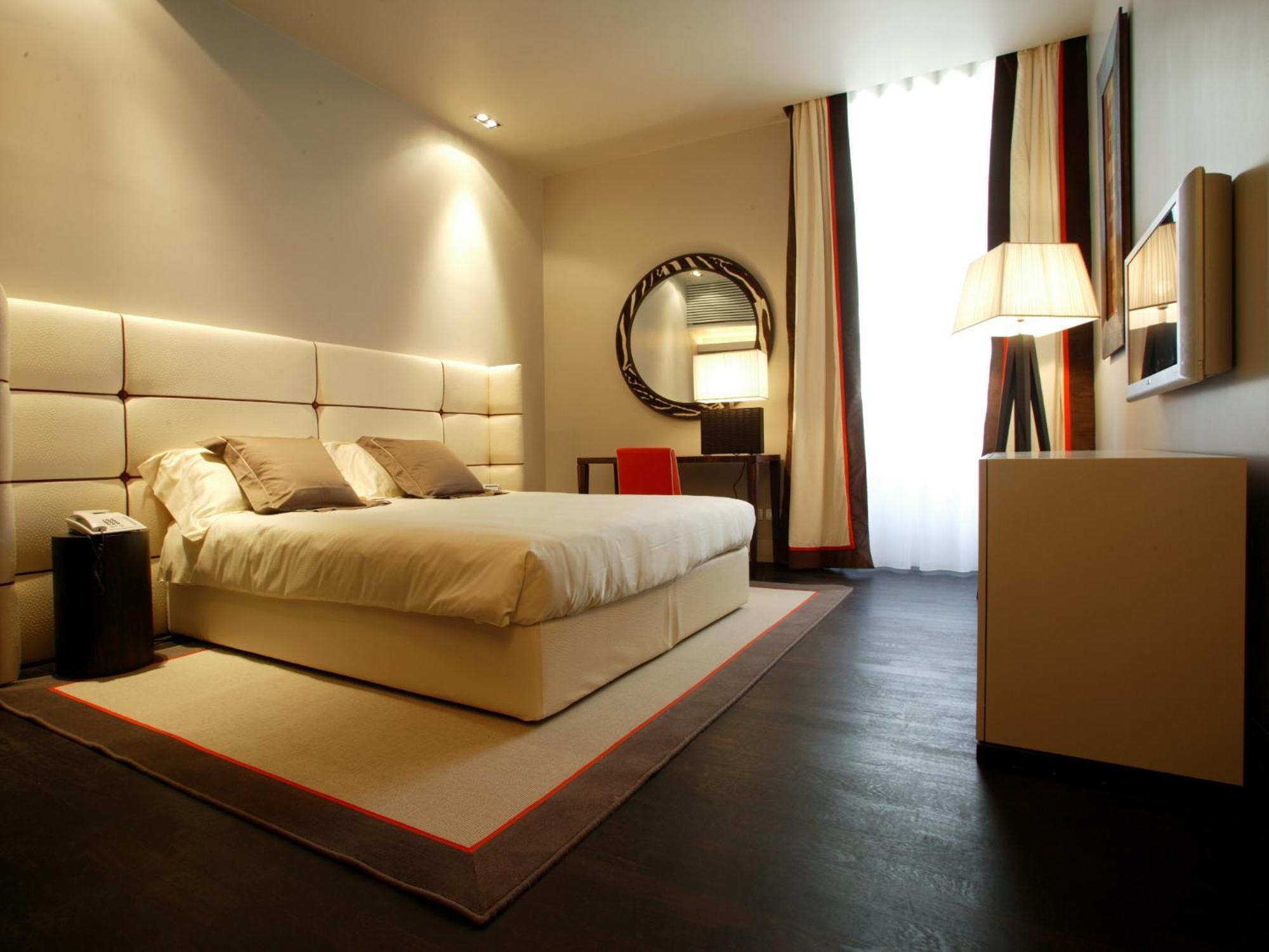 Hotel Sina The Gray 5*