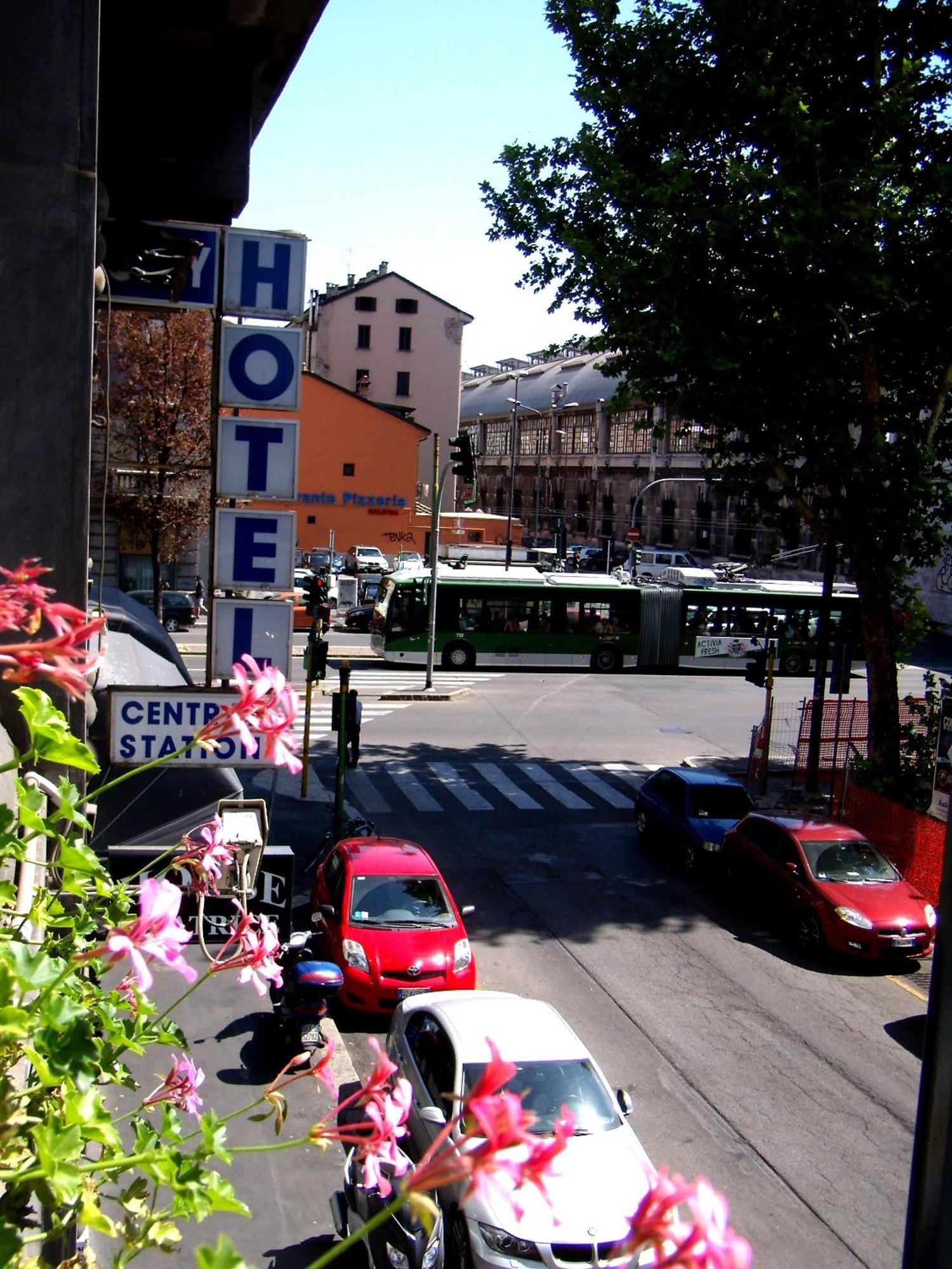 Hotel Station 3*