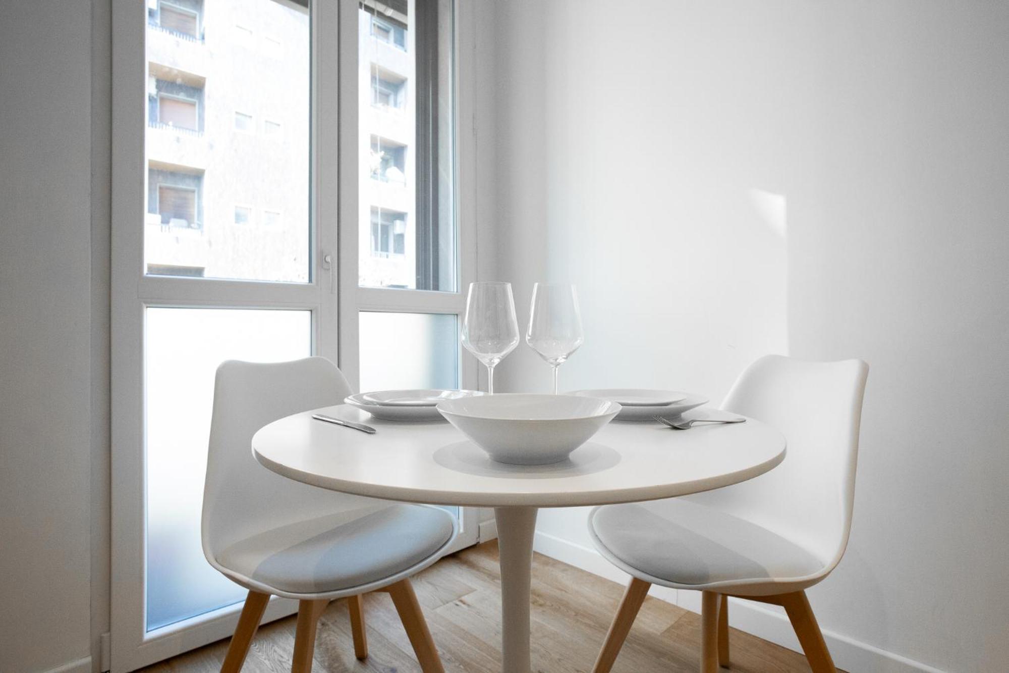 Apartment Quiet, Central And Cosy Duomo - Navigli *