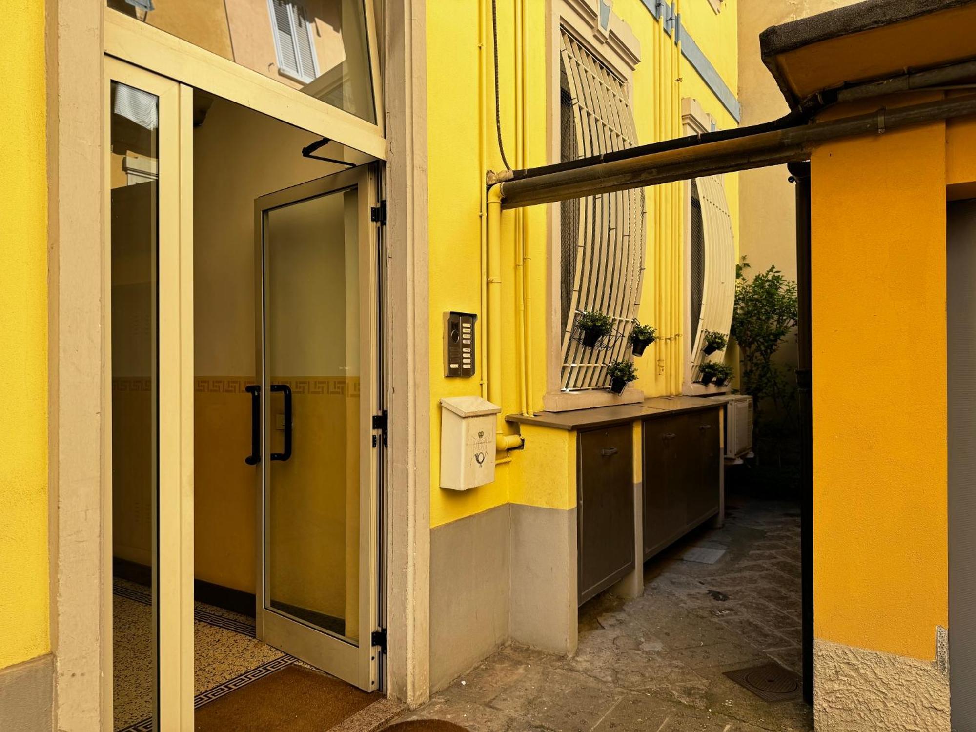 Lejlighed Regina In Verona - Sky Tv, Wifi E Breakfast Box