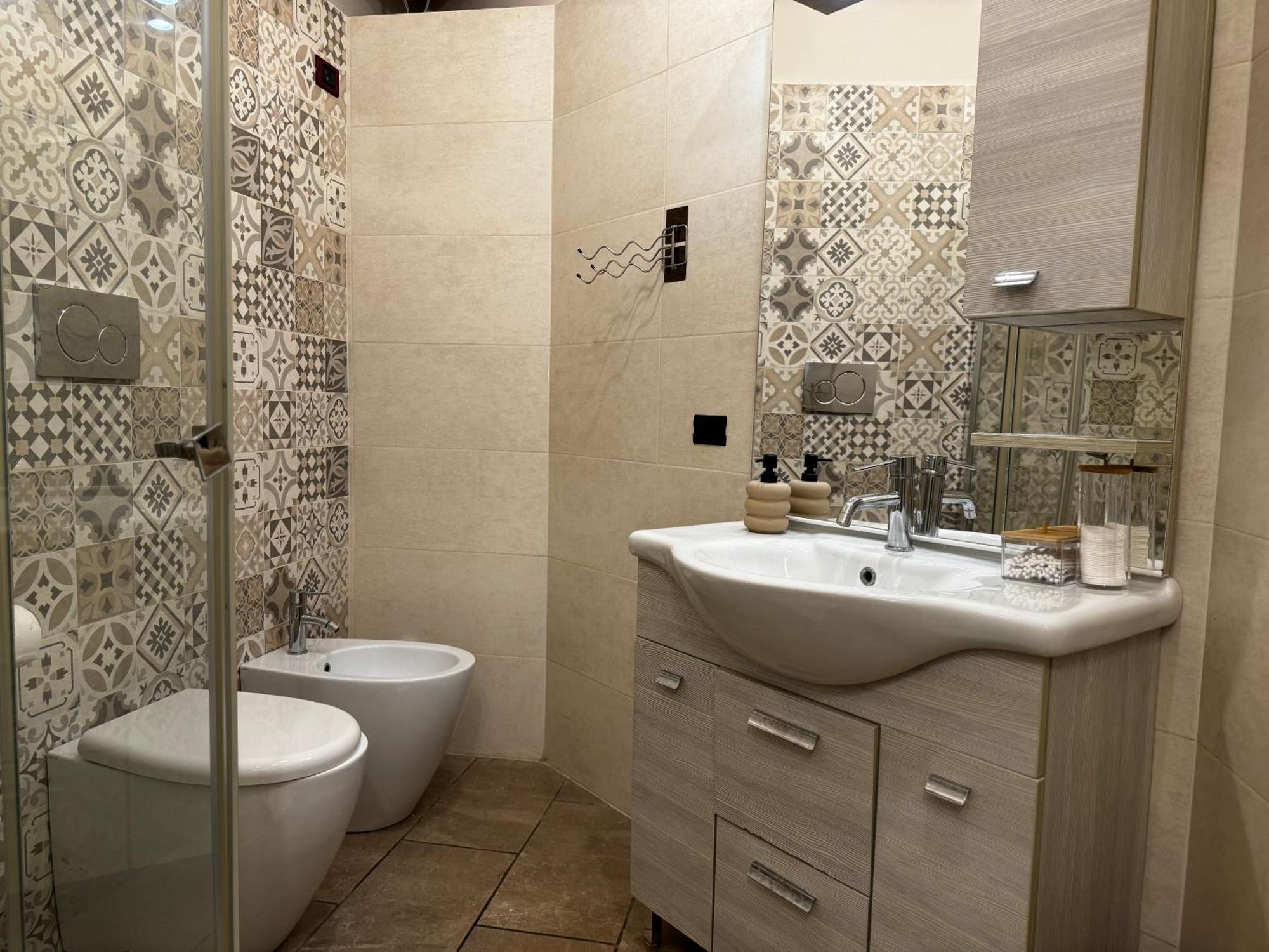 Lejlighed Regina In Verona - Sky Tv, Wifi E Breakfast Box Milano