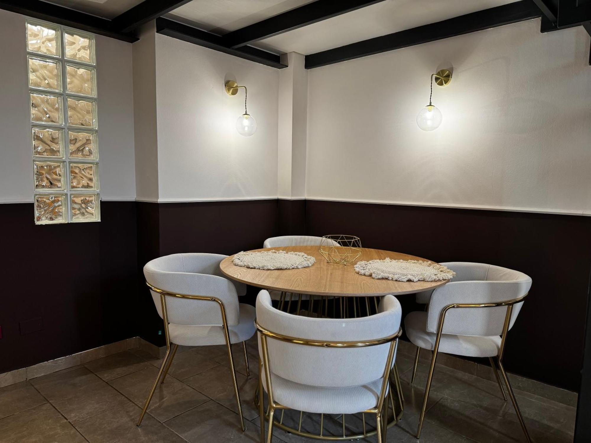 Regina In Verona - Sky Tv, Wifi E Breakfast Box Milano