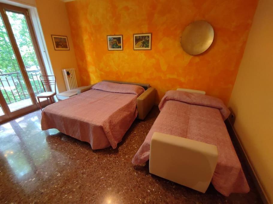 Apartment Mi Affaccio Sulla Piazza *