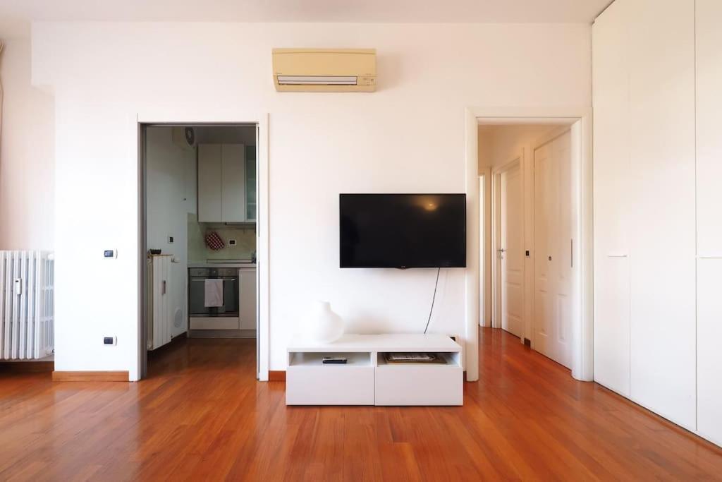 Apartment Ampio Bilocale Life - Mirable Pm *