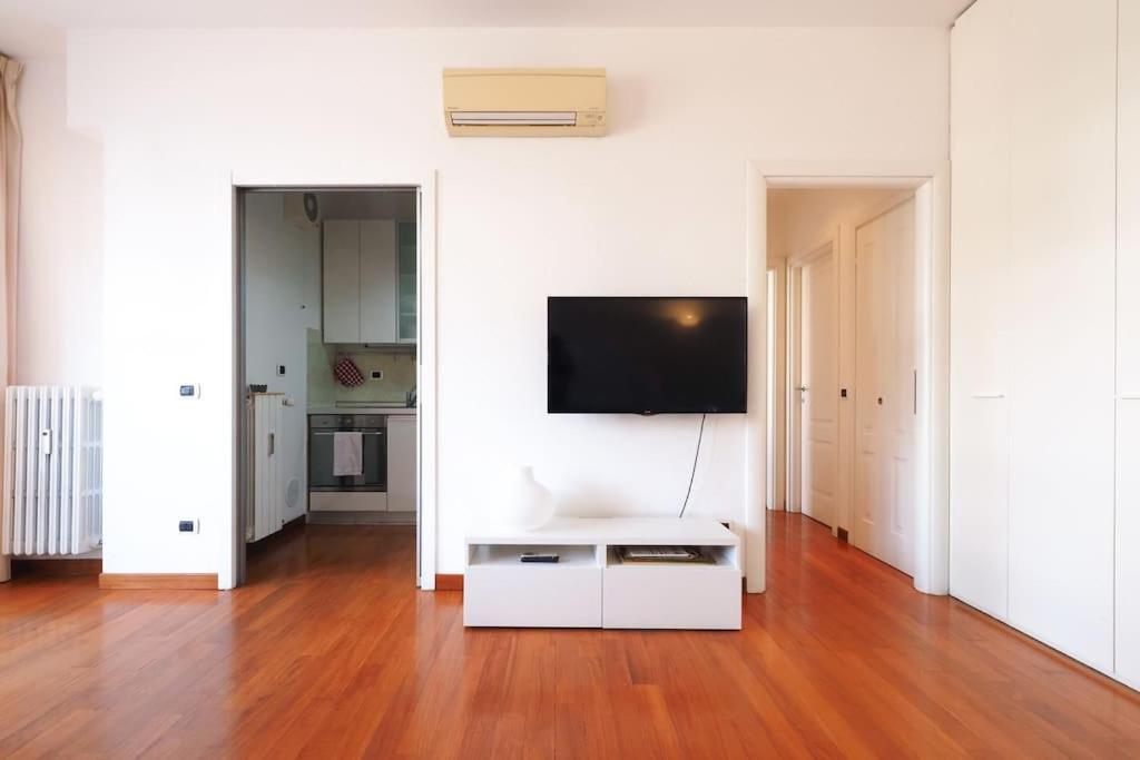 Apartment Ampio Bilocale Life - Mirable Pm *