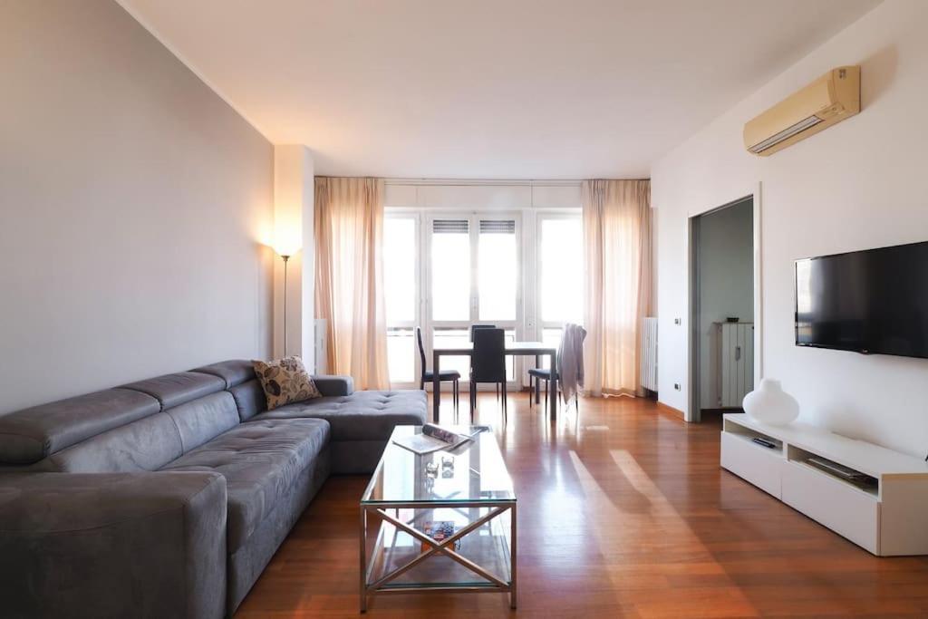 Apartment Ampio Bilocale Life - Mirable Pm