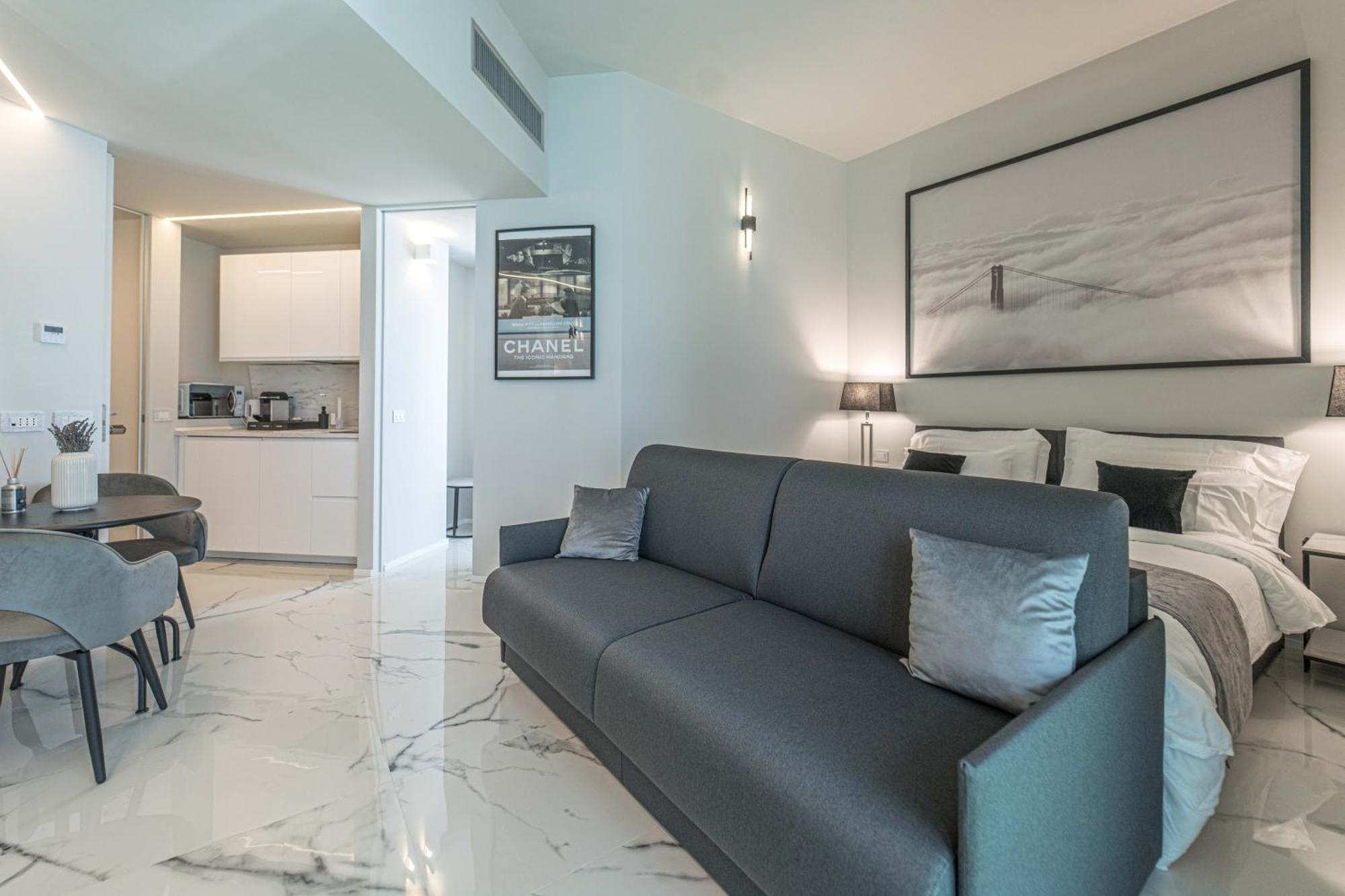 Lejlighed Moscova Luxury New