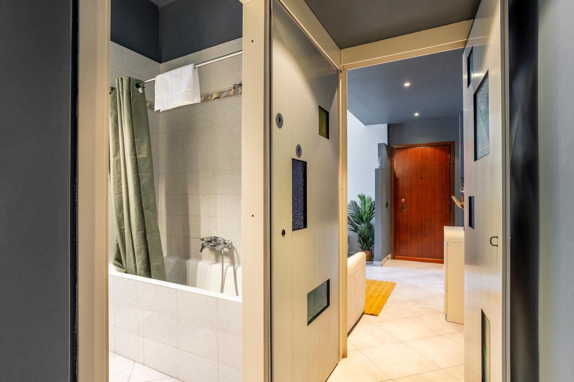 Appartement - 10 Minutes To Duomo And Train Station *