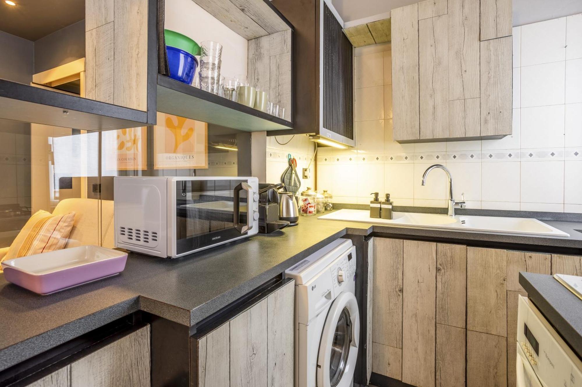 Appartement - 10 Minutes To Duomo And Train Station *