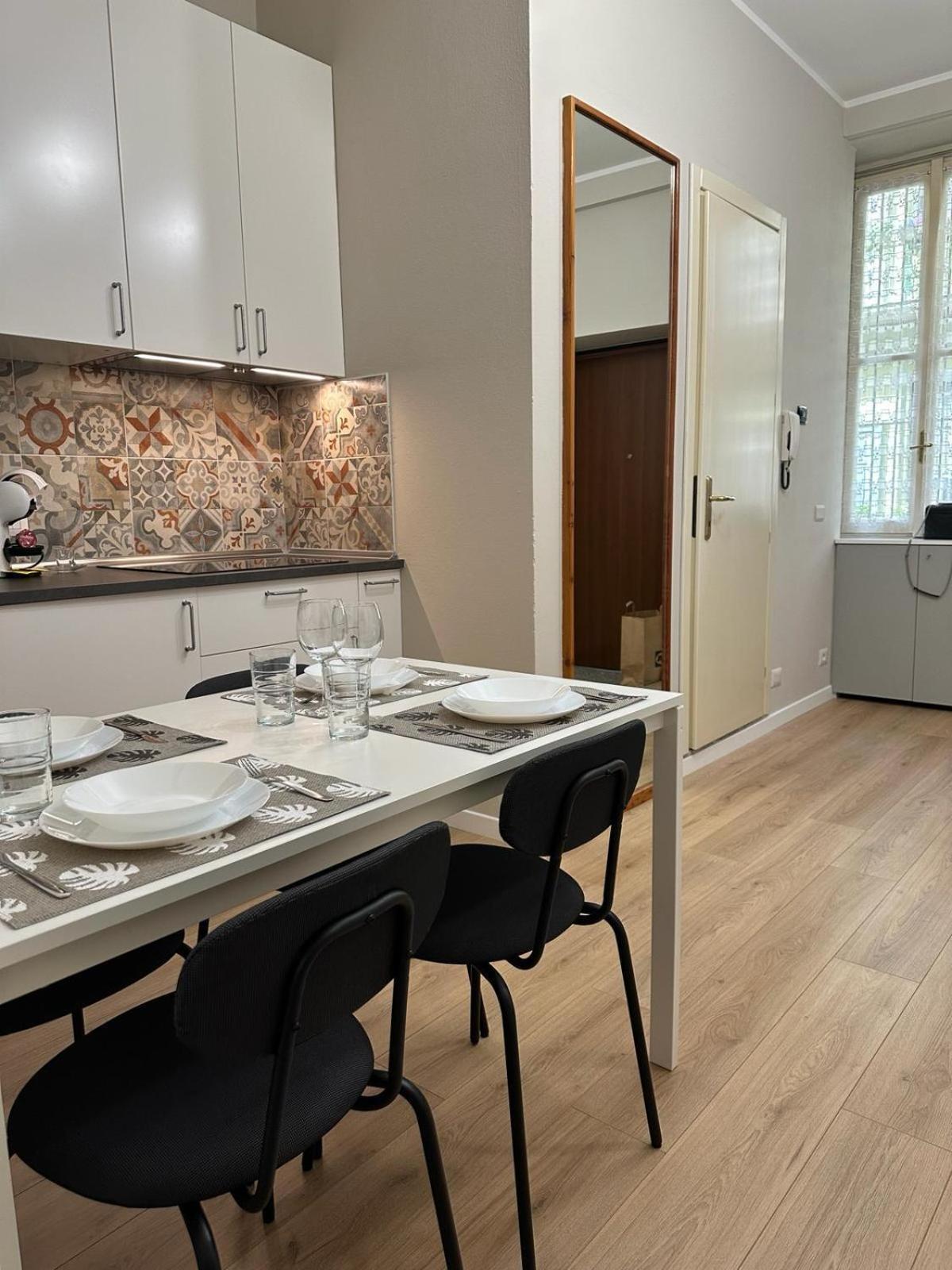 Apartment Le14 Duomo-loreto Acomfortable Mailand