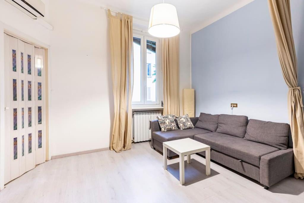 Appartamento 12 Minutes From Duomo - Modern Loft Milano