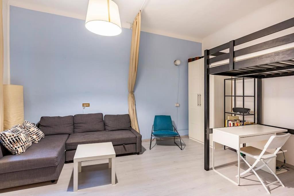 Appartamento 12 Minutes From Duomo - Modern Loft *