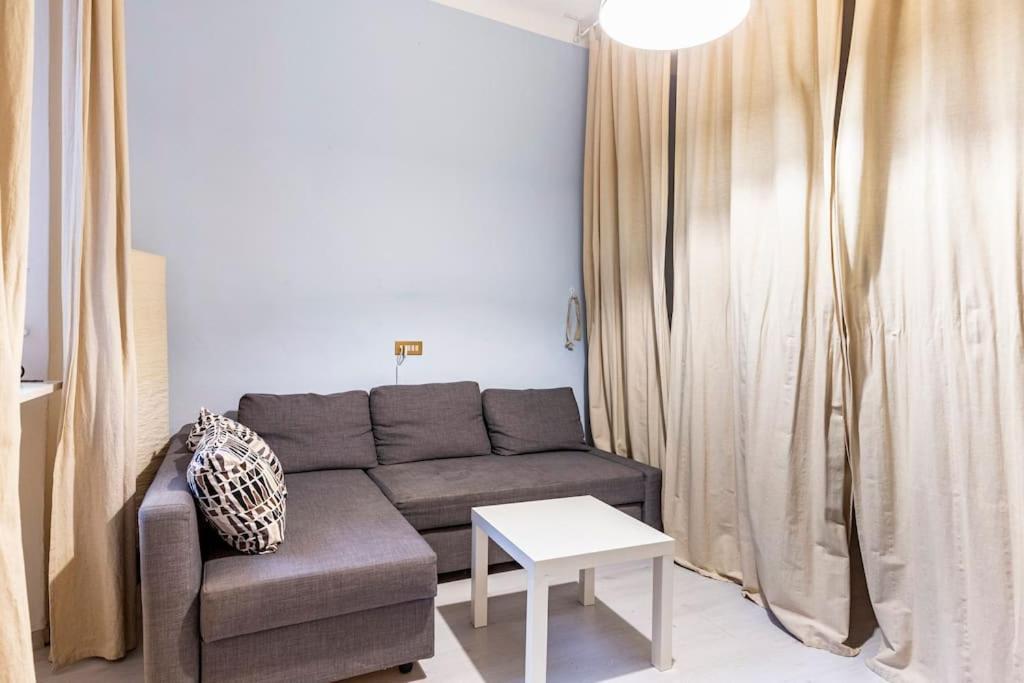 Appartamento 12 Minutes From Duomo - Modern Loft *