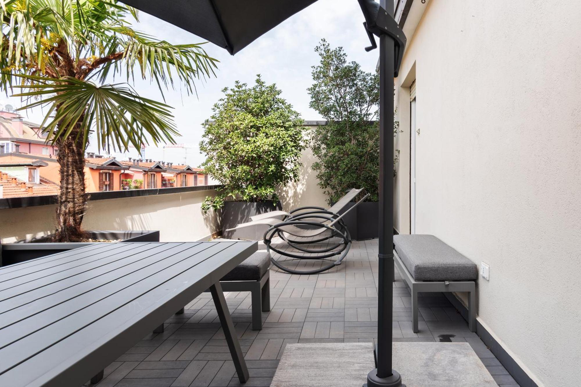Favoloso Bilocale Con Terrazza Nel Cuore Di Appartement Milaan
