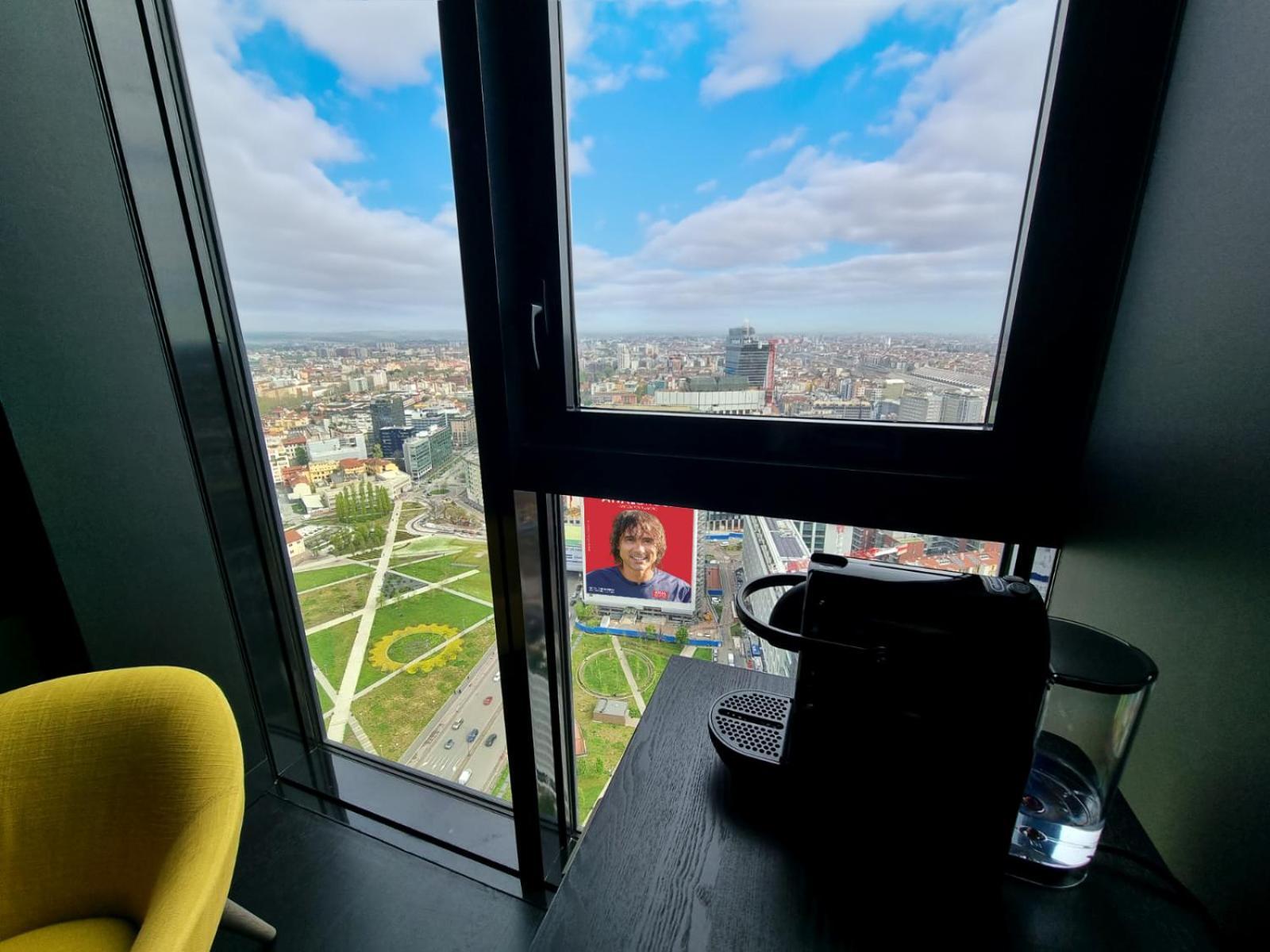 Skyline Solaria Milano