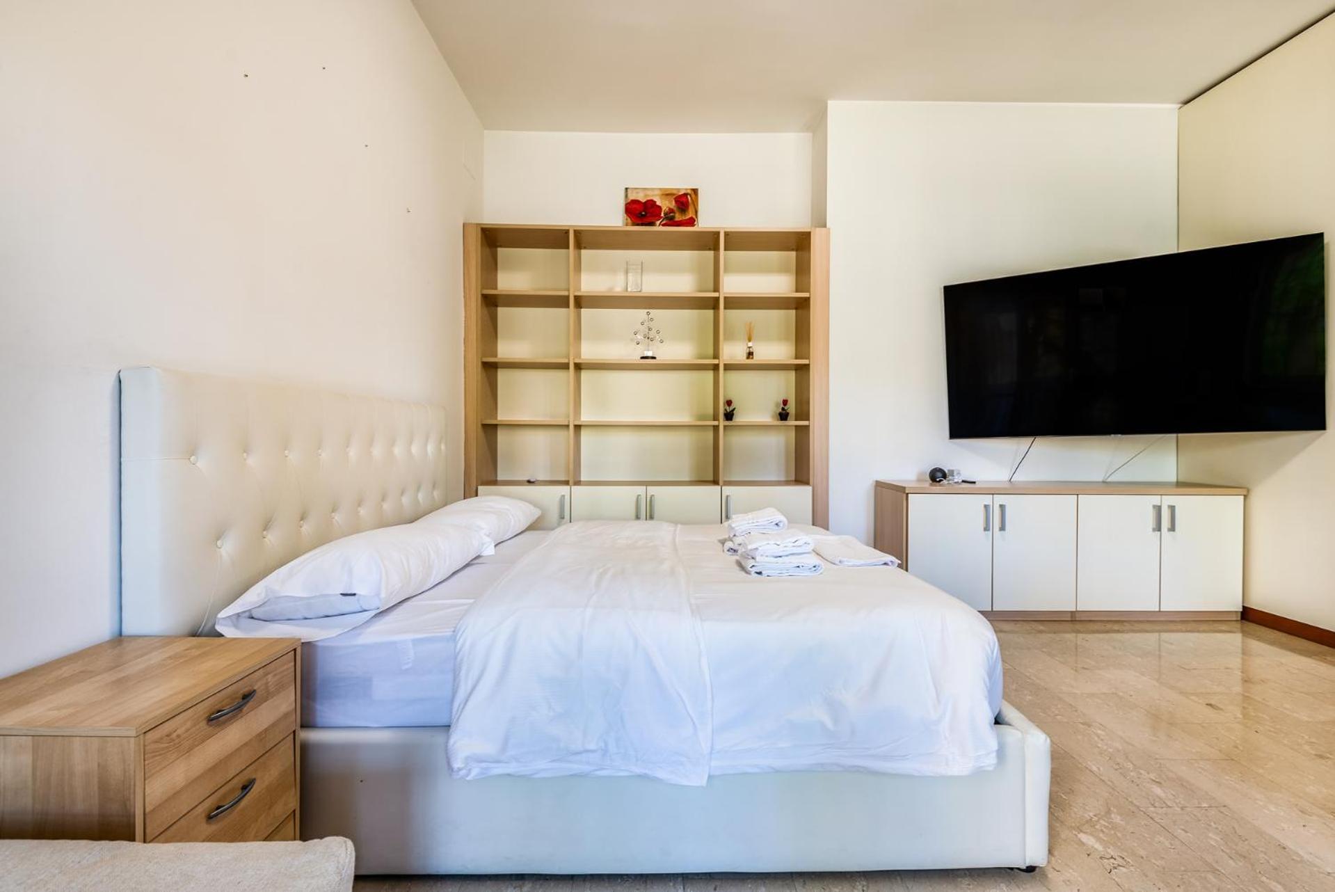 3pax Wifi- Via Tosi Leilighet Milano