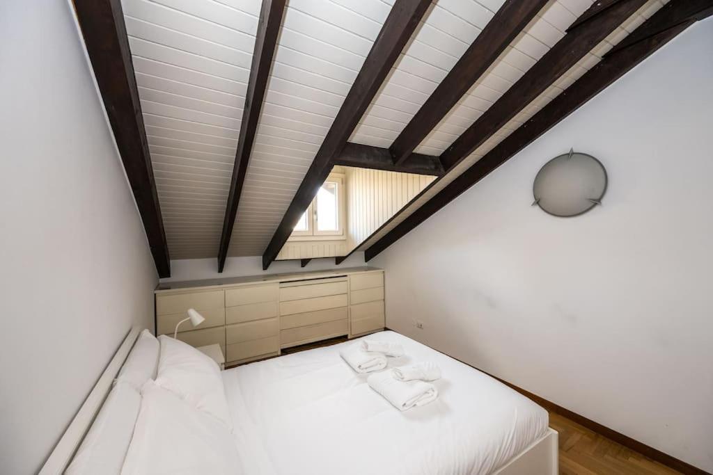 Wonderfull Two Floors Navigli Apartment *