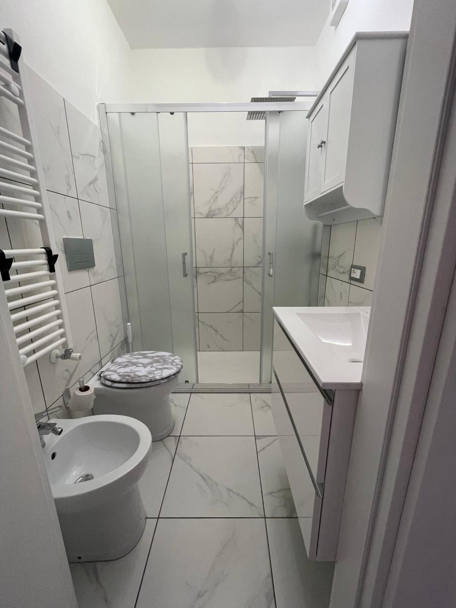 Apartment Montenero Mailand