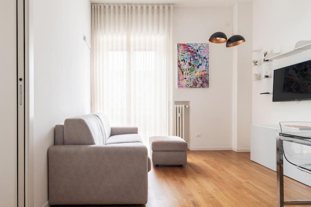 Appartamento Da Mauro Sui Navigli Bilocale Vista Darsena *