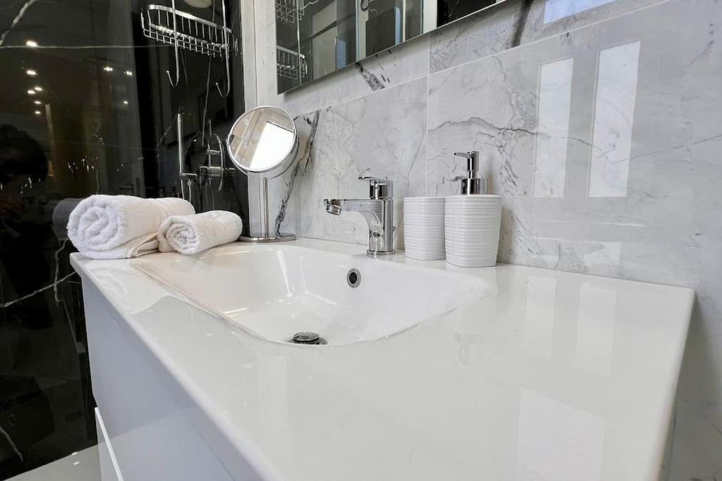 Apartment Urban House - Modern Flat Navigli Milan Center *